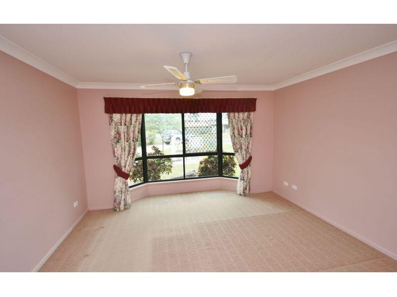 9 Castlereagh Court, Southside QLD 4570