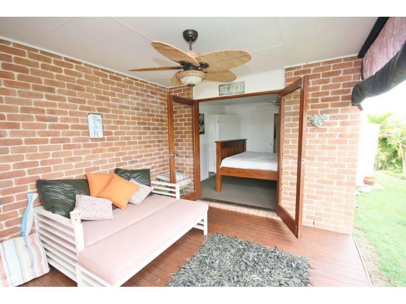 8 Managers Court, Jones Hill QLD 4570