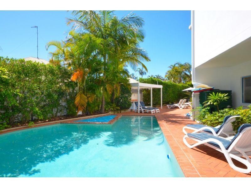 11/7 Edward Street, Noosaville QLD 4566