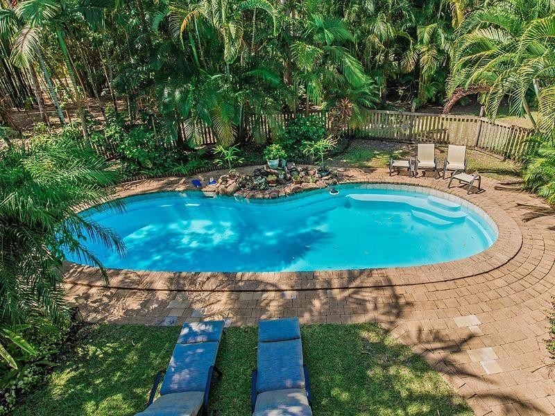 13 Maximillian Road, Noosa North Shore QLD 4565