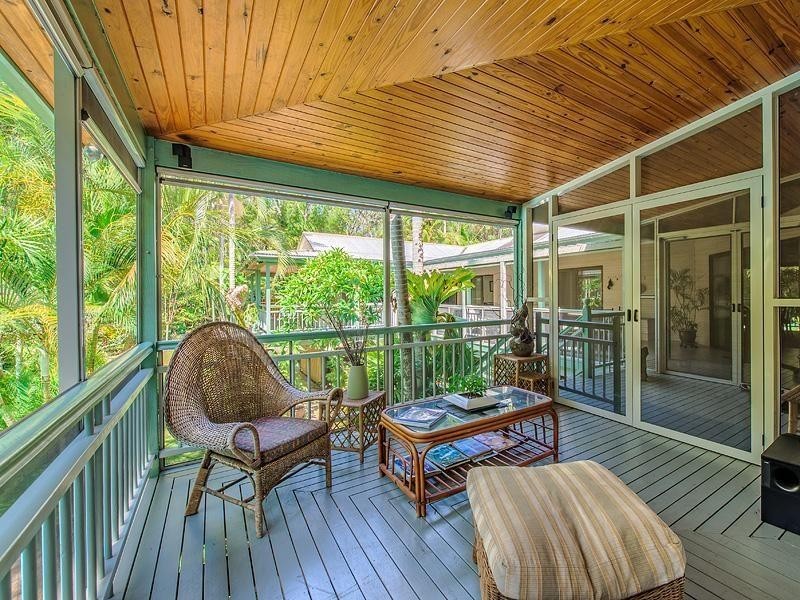 13 Maximillian Road, Noosa North Shore QLD 4565