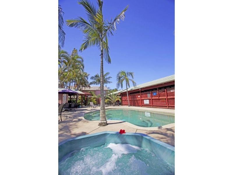 107/24 Lake Weyba Dr, Noosaville QLD 4566