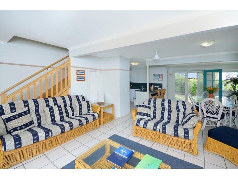 6/12 Robert Street, Noosaville QLD 4566