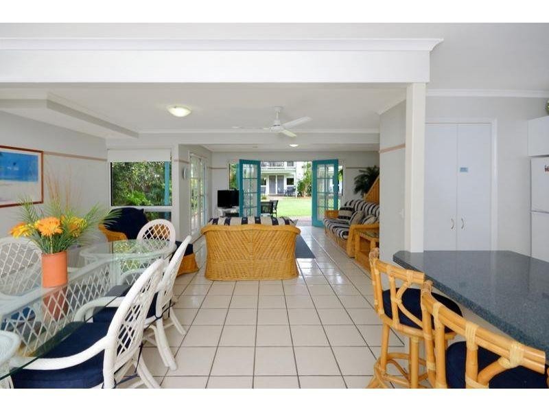6/12 Robert Street, Noosaville QLD 4566