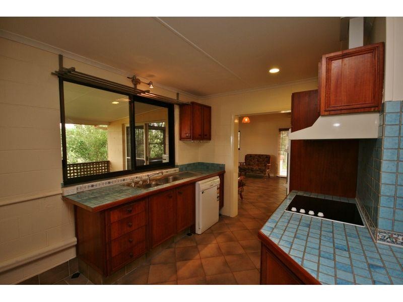 8 Valley Vista Road, The Dawn QLD 4570