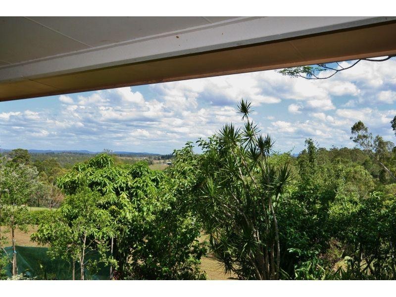 8 Valley Vista Road, The Dawn QLD 4570