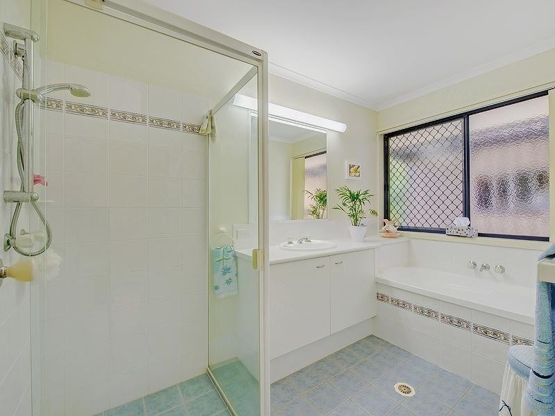 11 Redgum Court, Noosaville QLD 4566