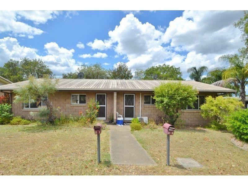 9 & 11 Johnstone Road, Southside QLD 4570