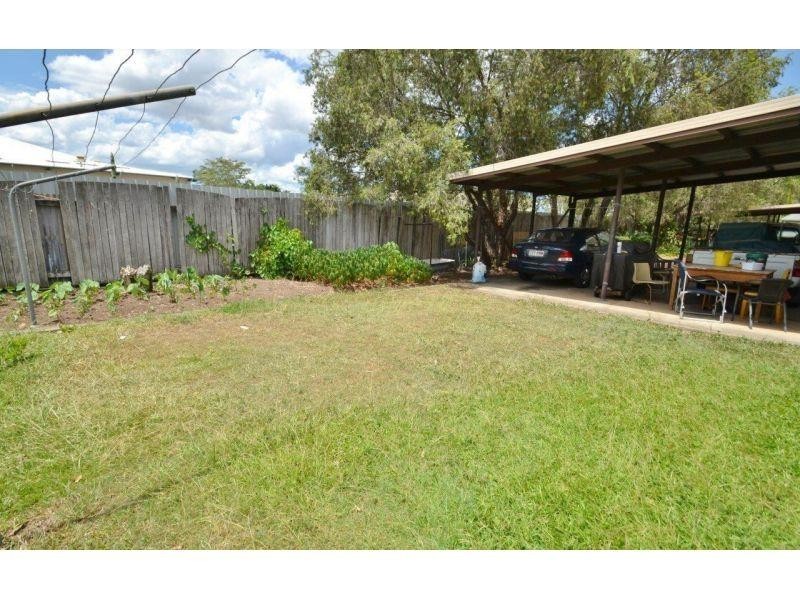 9 & 11 Johnstone Road, Southside QLD 4570