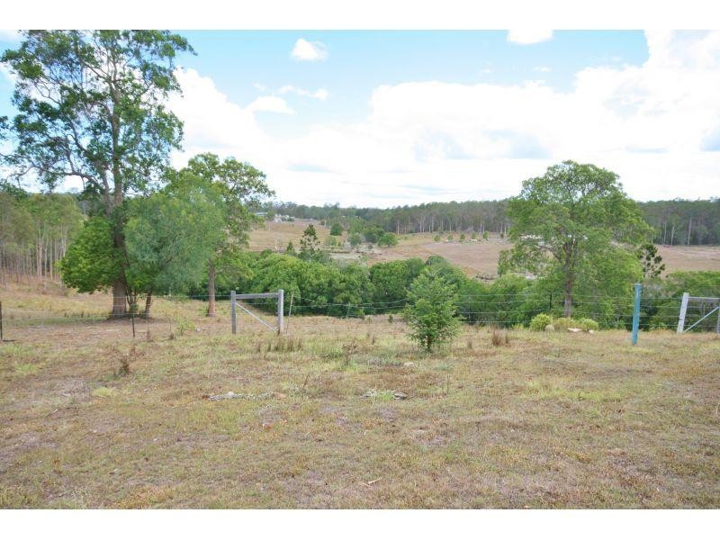 30 Wattle Lane, North Deep Creek QLD 4570