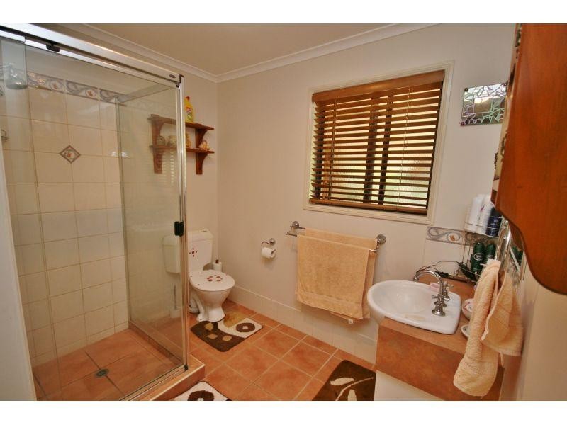 3 Inverary Court, Southside QLD 4570