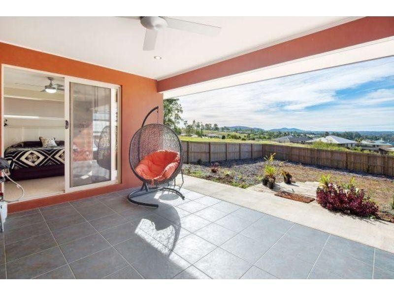 20  Eucalyptus Avenue, Southside QLD 4570