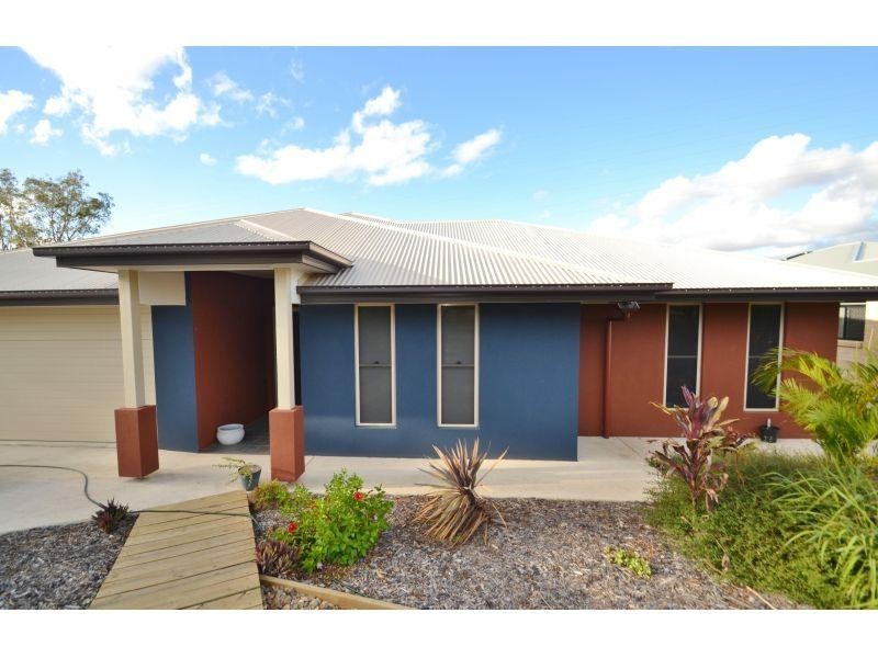 20  Eucalyptus Avenue, Southside QLD 4570