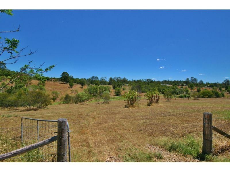 21 Mataranka Road, Veteran QLD 4570