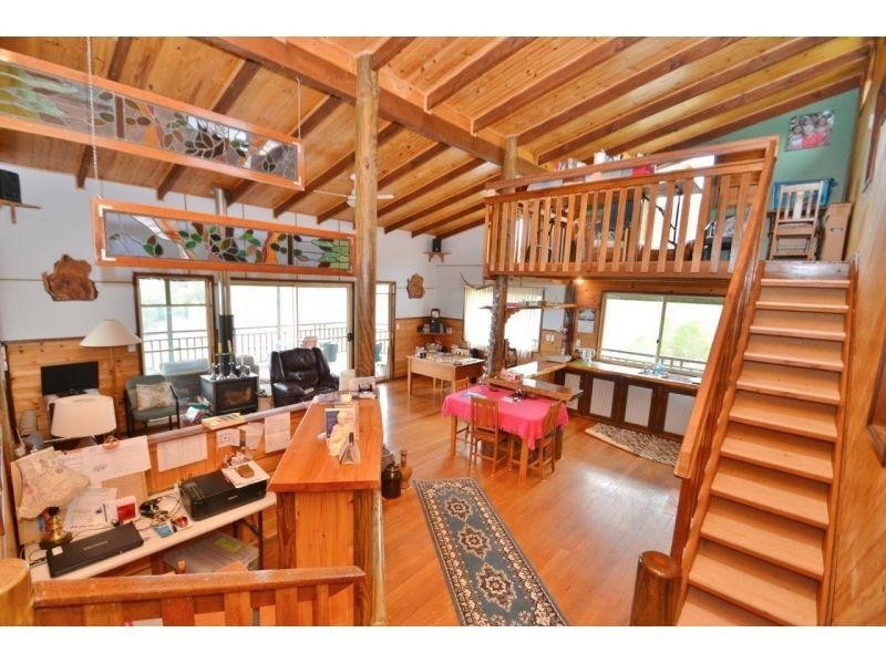 183 Robinson Road, Calico Creek QLD 4570
