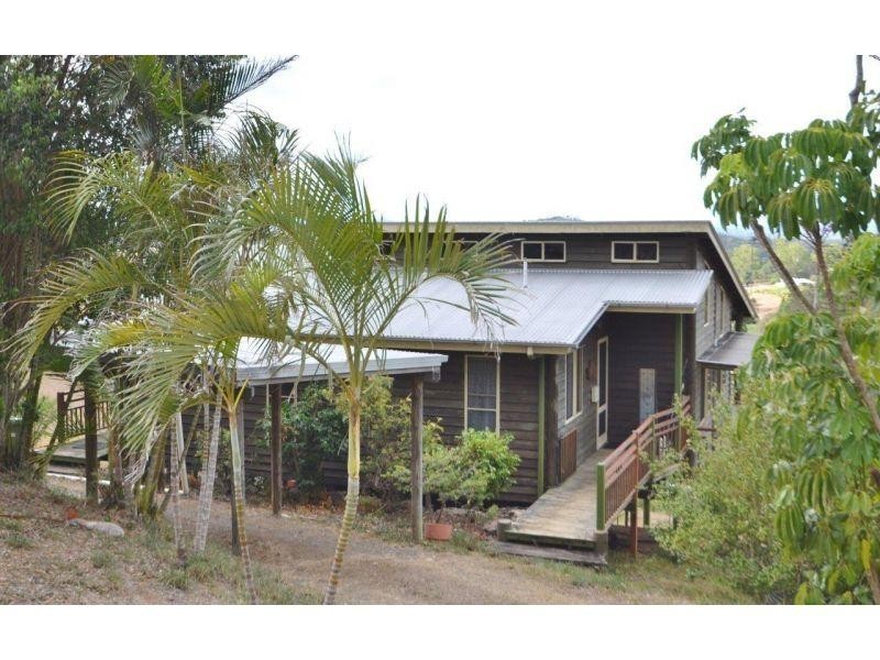 183 Robinson Road, Calico Creek QLD 4570