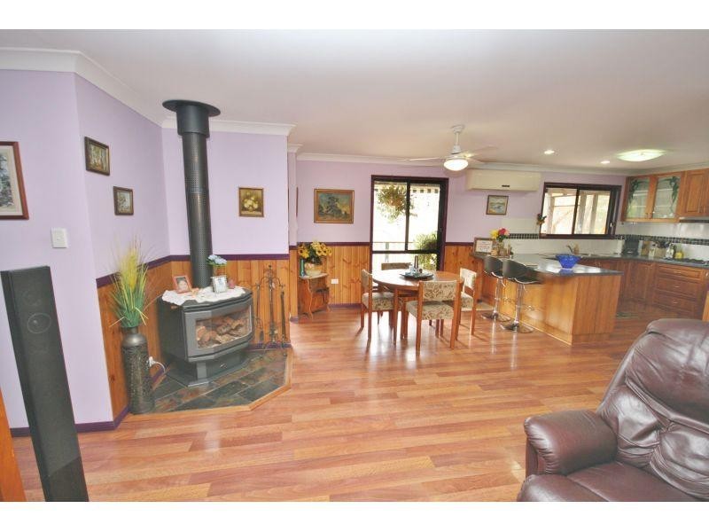 16 Elsom Court, Curra QLD 4570