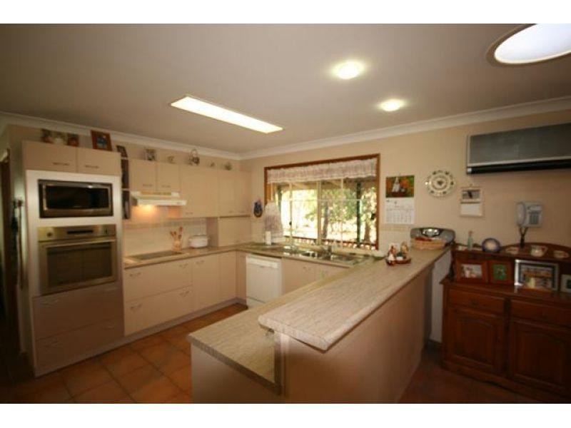 2 Harmony Court, Cooroibah QLD 4565