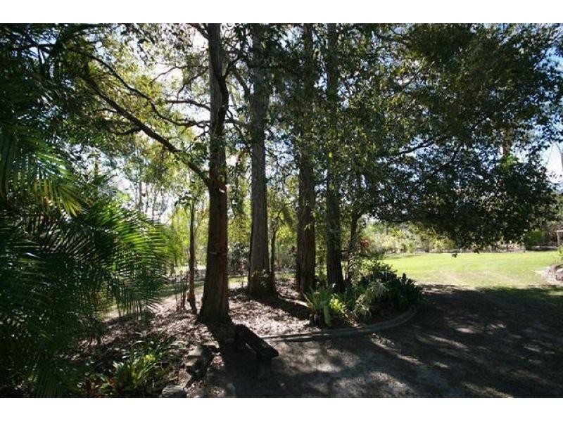 2 Harmony Court, Cooroibah QLD 4565