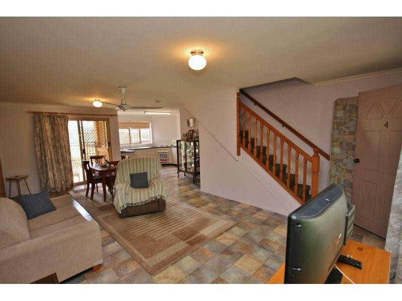 4/66 Oak Street, Gympie QLD 4570