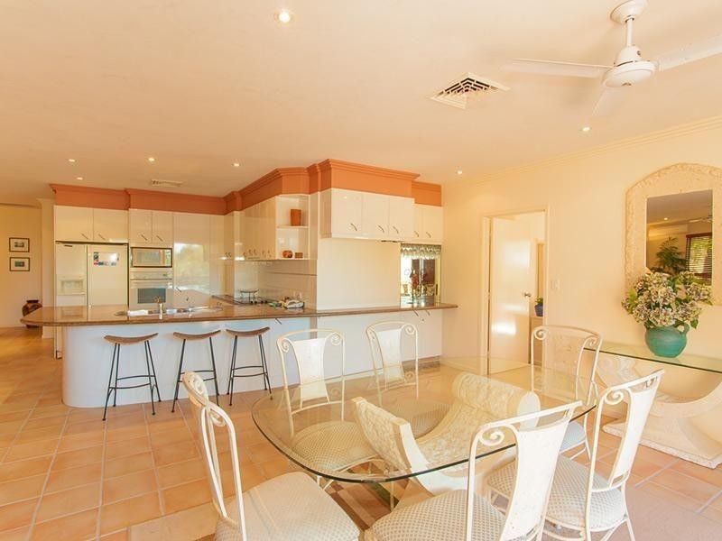 11/169 Gympie Terrace, Noosaville QLD 4566