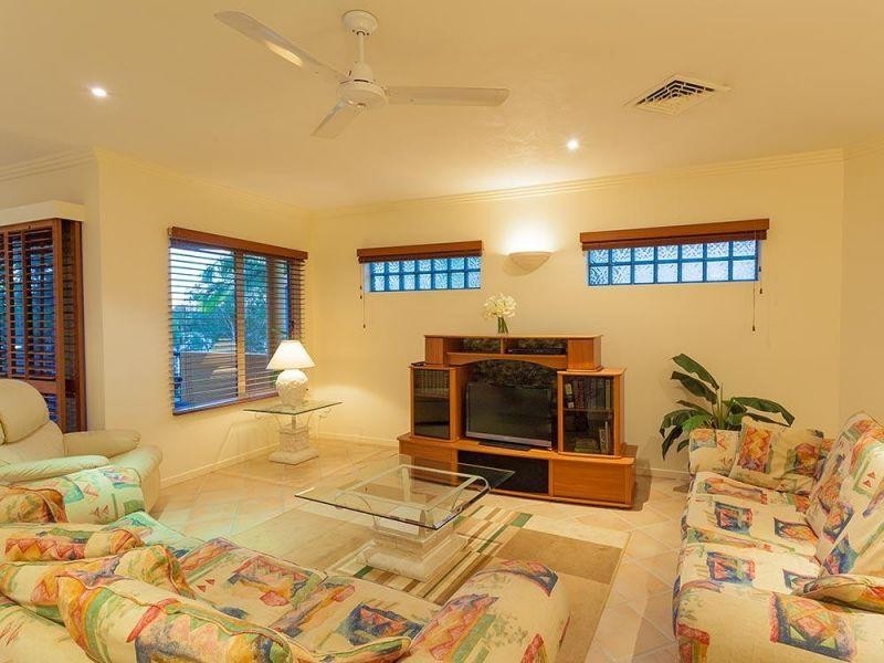 11/169 Gympie Terrace, Noosaville QLD 4566