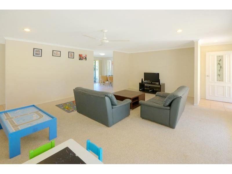 7 Golf Course Drive, Tewantin QLD 4565