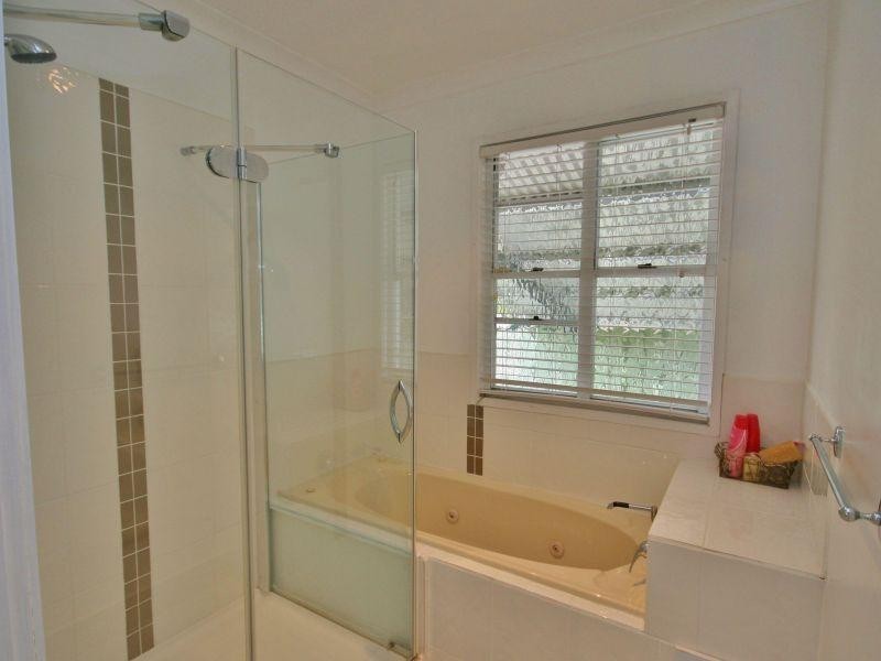 10 Bethongabel Court, Southside QLD 4570