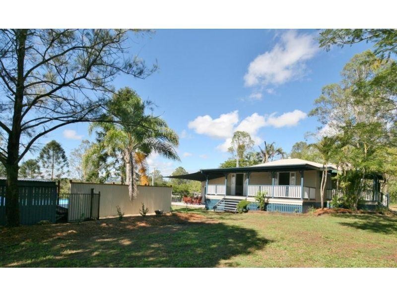 288 McIntosh Creek Road, Jones Hill QLD 4570
