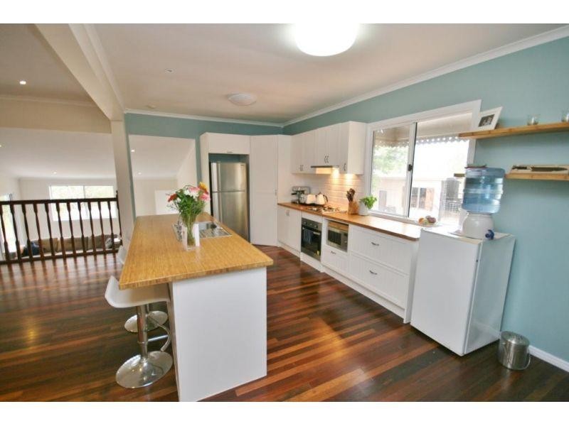 288 McIntosh Creek Road, Jones Hill QLD 4570