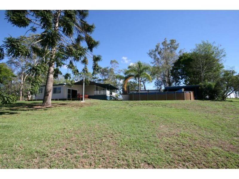 288 McIntosh Creek Road, Jones Hill QLD 4570