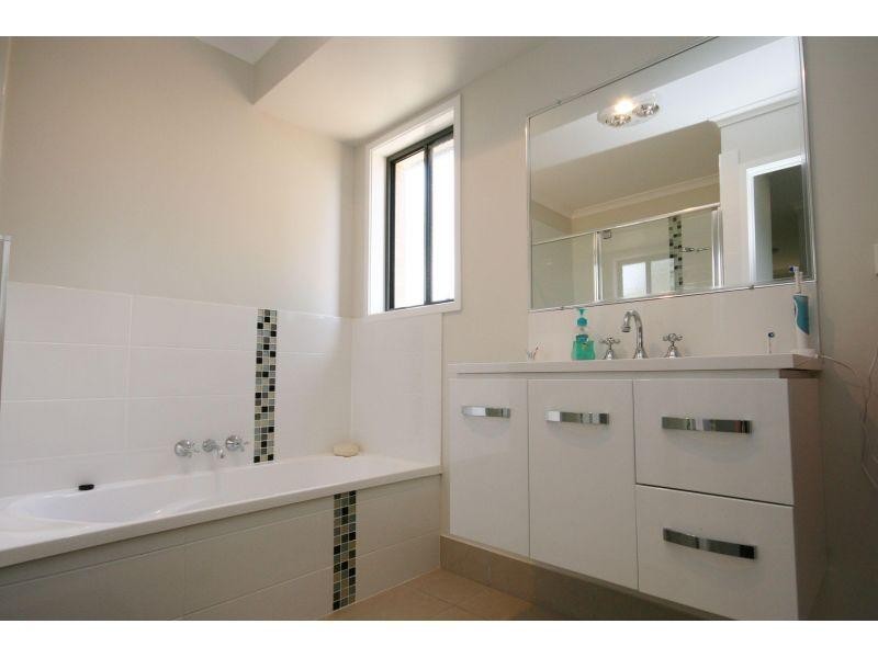 140 Irvine Road, Chatsworth QLD 4570