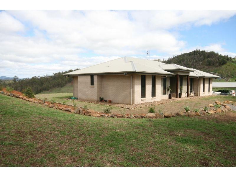140 Irvine Road, Chatsworth QLD 4570