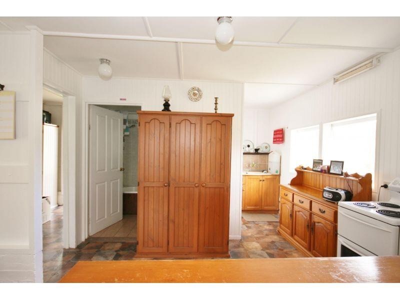 140 Irvine Road, Chatsworth QLD 4570