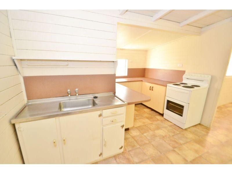 5 Red Hill Road, Gympie QLD 4570