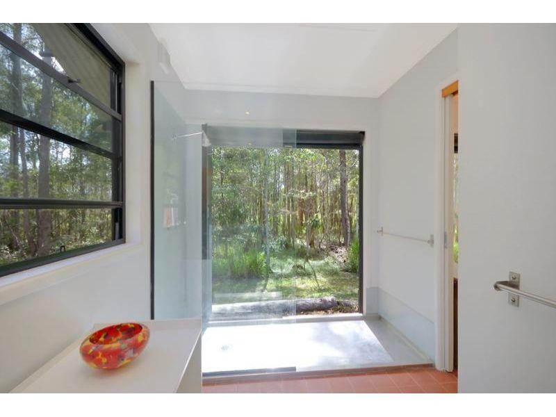 18 Dandaloo Lane, Cootharaba QLD 4565