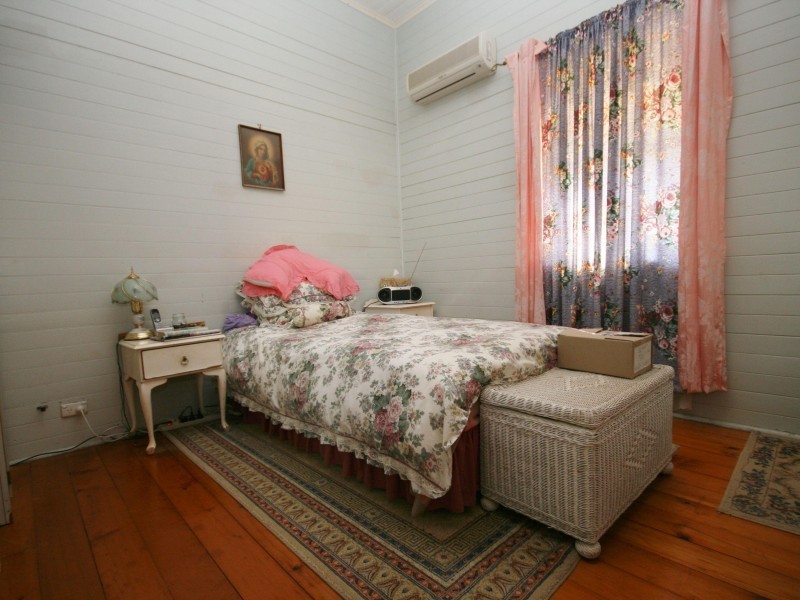 18 Kidgell Street, Gympie QLD 4570
