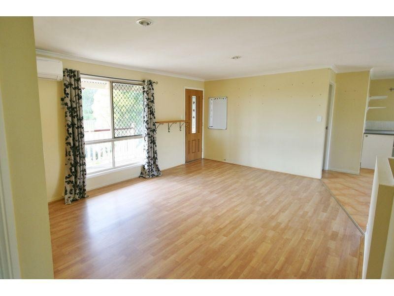 8 McMahon Road, Monkland QLD 4570