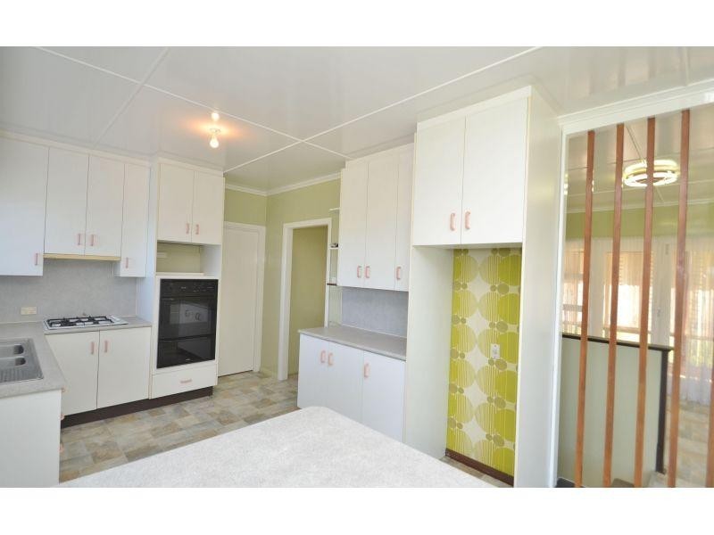 12 Roma Street, Monkland QLD 4570