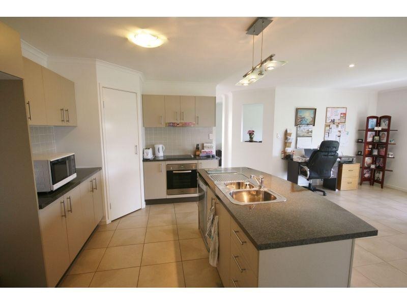 46 Directors Circuit, Jones Hill QLD 4570