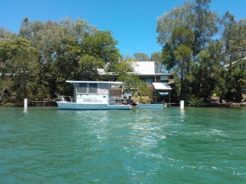 65 Noosa River Drive, Noosa North Shore QLD 4565