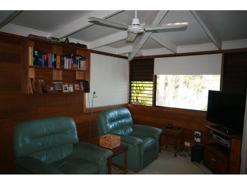65 Noosa River Drive, Noosa North Shore QLD 4565