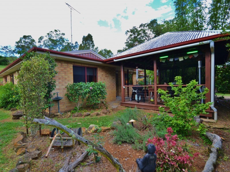 210 Allen Road, Chatsworth QLD 4570