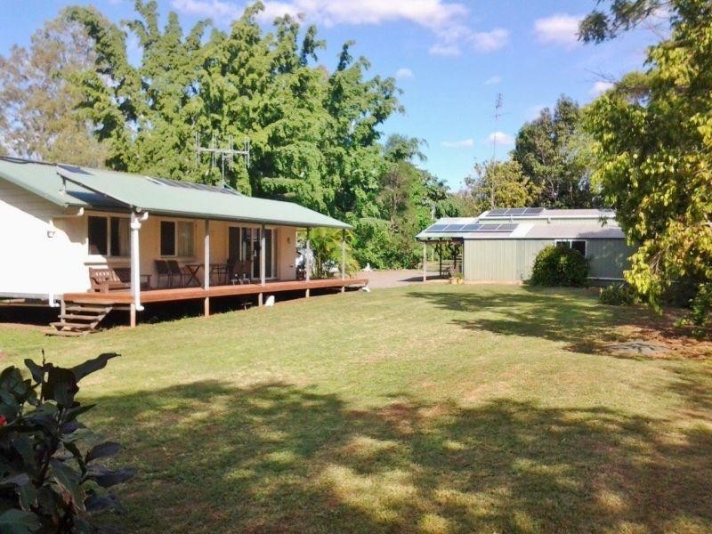 16 Heaviside Road, Neerdie QLD 4570
