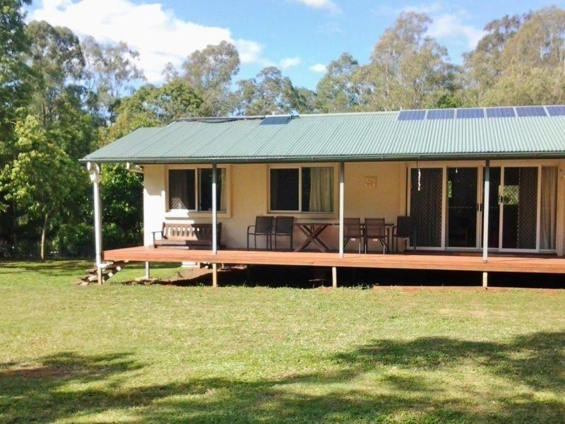 16 Heaviside Road, Neerdie QLD 4570