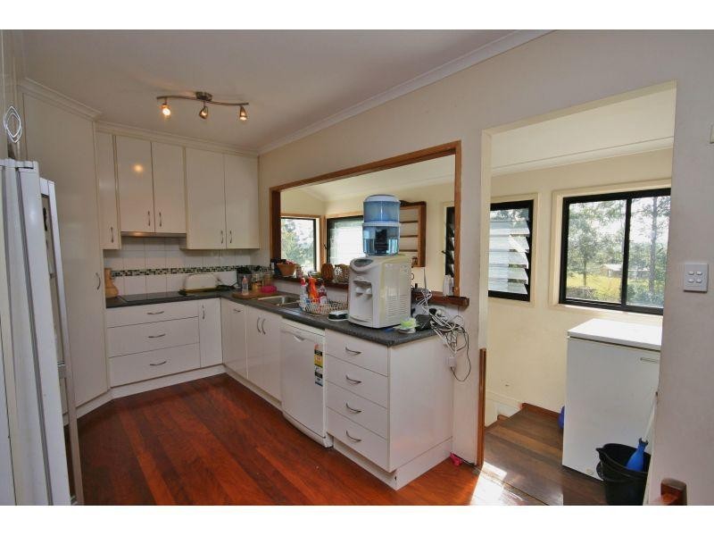 76  Noosa Road, Monkland QLD 4570