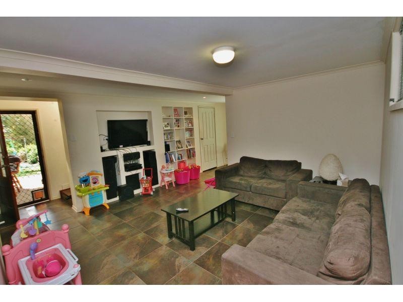 76  Noosa Road, Monkland QLD 4570