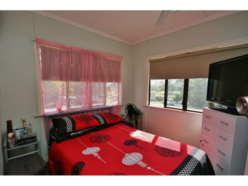 76  Noosa Road, Monkland QLD 4570