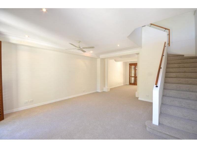 144/61 Noosa Springs Drive, Noosa Springs QLD 4567