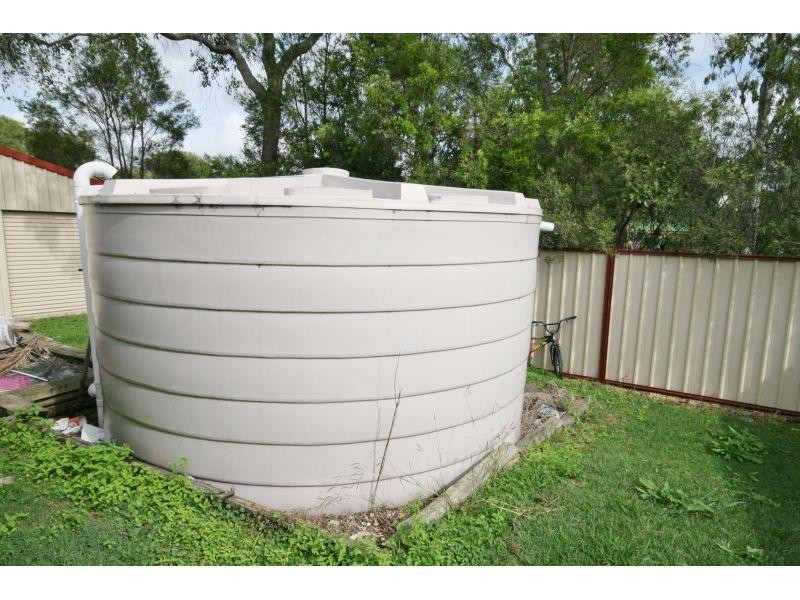 4 Magnolia Court, Southside QLD 4570